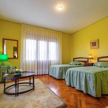 Hotel chalet Llanes